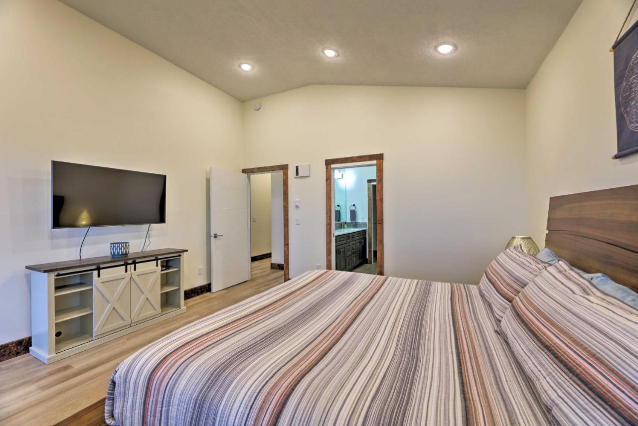 Sanderling Sea Cottages, Unit 5 With Ocean Views! Уолдпорт Екстериор снимка